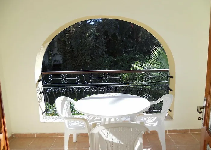 アパートホテル Toloman Bitezpark ボドルム